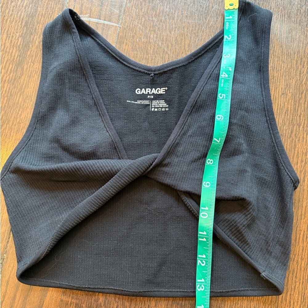 Garage Black Twist Front Crop Top Juniors size small - Picture 4 of 5